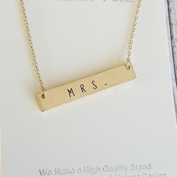 Chic by the Beach Jewelry - MRS. matte Gold tone necklace